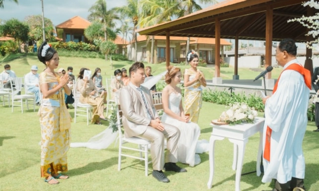Coconut Lawn